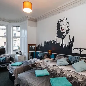 Guest house Gilmore, Edinburgh